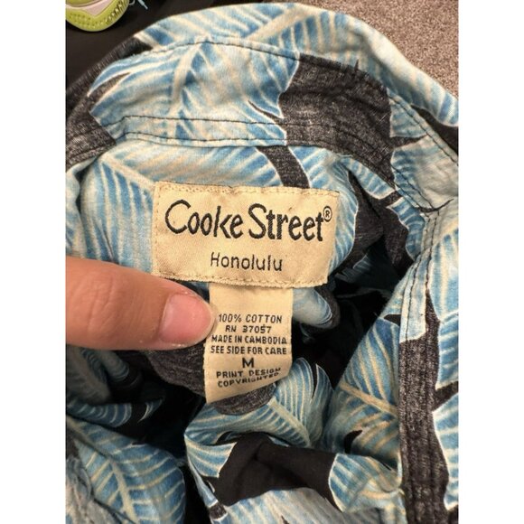 Vintage Cooke Streethonolulu Hawaiian Shirt Blue Black Medium EUC - Picture 4 of 5